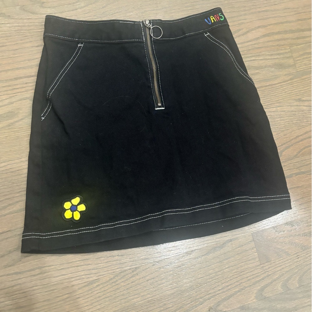 Vans Brighton Skirt Black Denim Skirt Patch women’s size small